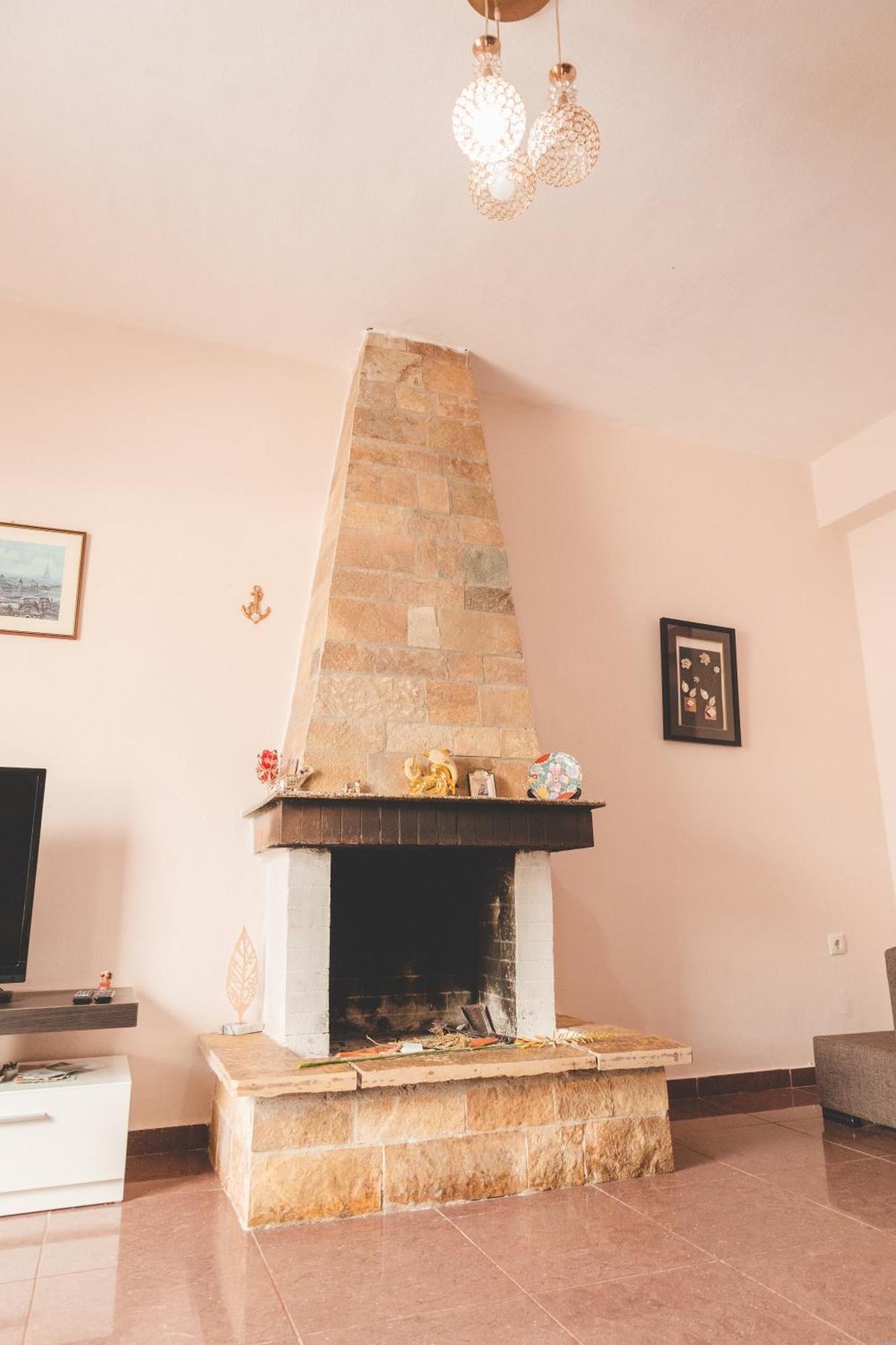 Beachfront Apartment ฮีมาเรอ ภายนอก รูปภาพ